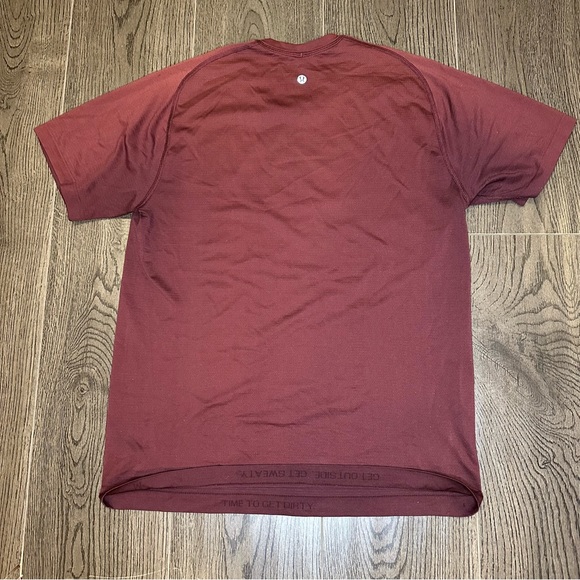 Lot Of 3 Lululemon Men’s Metal Vent Red Green Blue Short Sleeve Shirts Size M - Picture 6 of 14